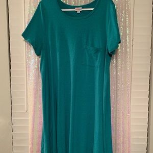 Lularoe XXL Teal colored Carly